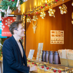 アットホームなドイツスタイル？ それともこだわりグルメ？——ヒルズのふたつのクリスマスマーケットの過ごし方