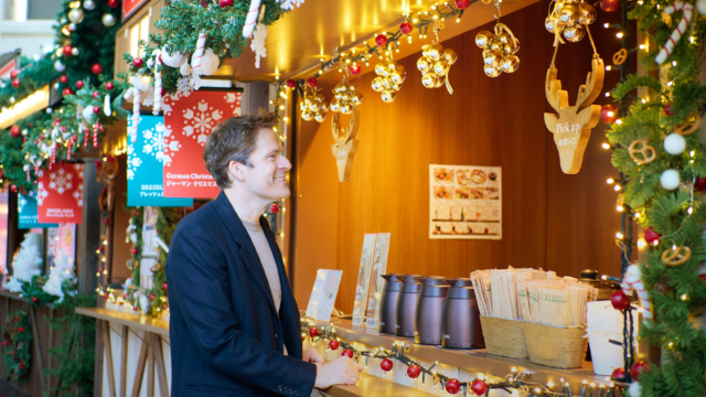 アットホームなドイツスタイル? それともこだわりグルメ?——ヒルズのふたつのクリスマスマーケットの過ごし方